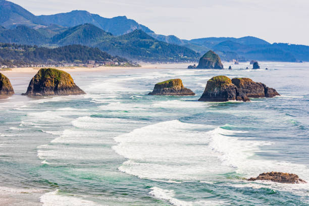 istock Sea stacks and surf at Ecola State Park on the Oregon coast. 1337673451