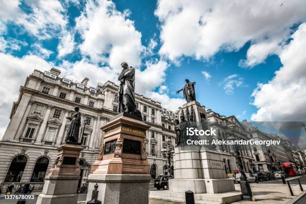 Crimean War Monuments In London Uk Stock Photo - Download Image Now - London - England, West End - London, British Royal Guard