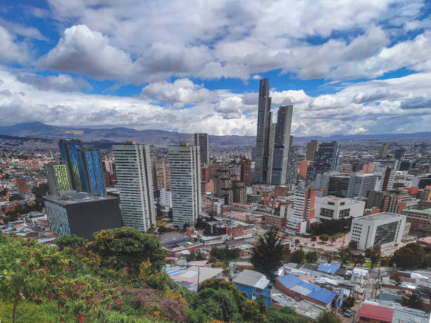 istock City-urbano 1337725579
