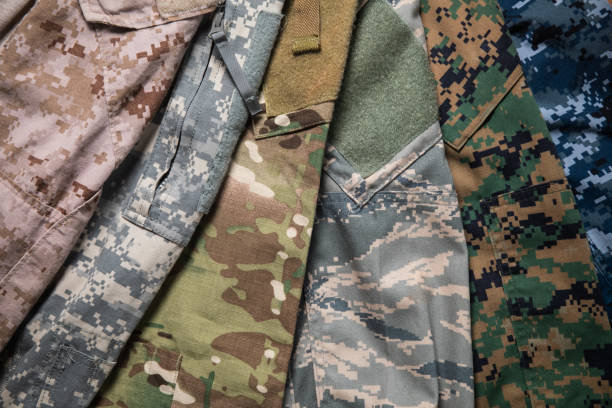 verschiedene tarndesigns für us-militäruniformen - army air corps stock-fotos und bilder