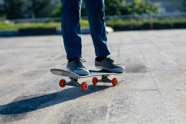 istock Skateboarder skateboarding outdoors in city 1337754687