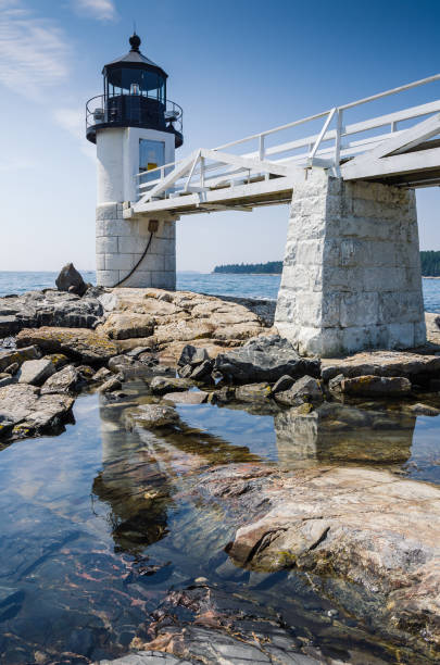 marshall point leuchtturm, port clyde, maine, usa - lighthouse maine beacon marshall point lighthouse stock-fotos und bilder