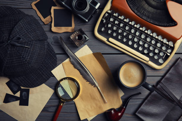 flat lay composition with vintage detective items on grey wooden background - spy secrecy top secret mystery imagens e fotografias de stock