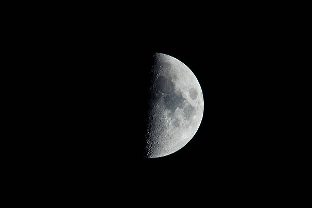 Halfmoon Moon in a clear winter night apollo 11 stock pictures, royalty-free photos & images
