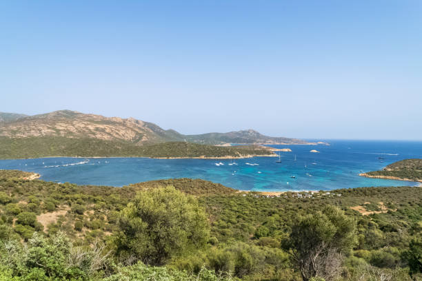 panoramiczny widok na wspaniałe południowe wybrzeże sardynii - alghero zdjęcia i obrazy z banku zdjęć