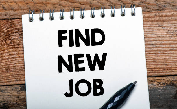 istock Notes with text FIND NEW JOB. Business concept. 1337938285