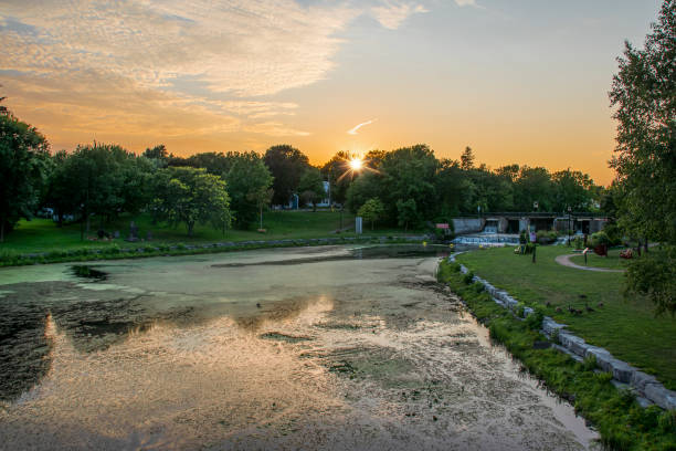 istock Sunset over Confederation Park in Gananoque 1337976614