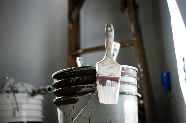 istock House painting 1337994185