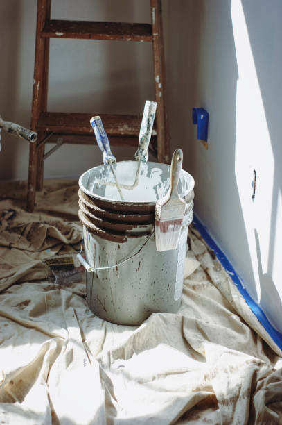 istock House painting 1337994187