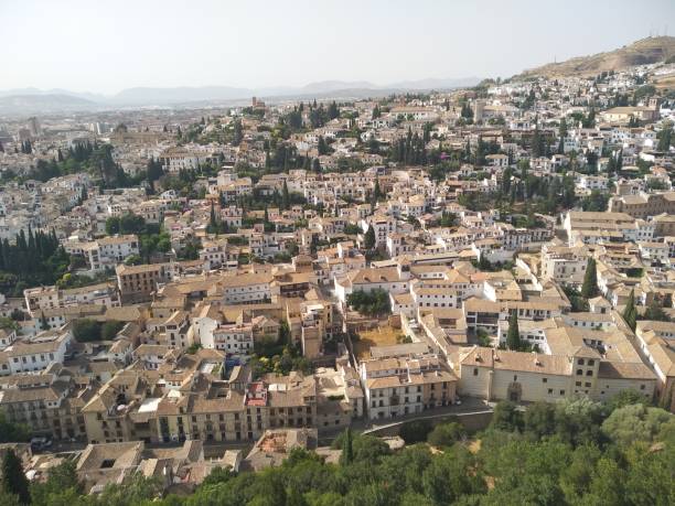 istock City center of Granada 1338026721