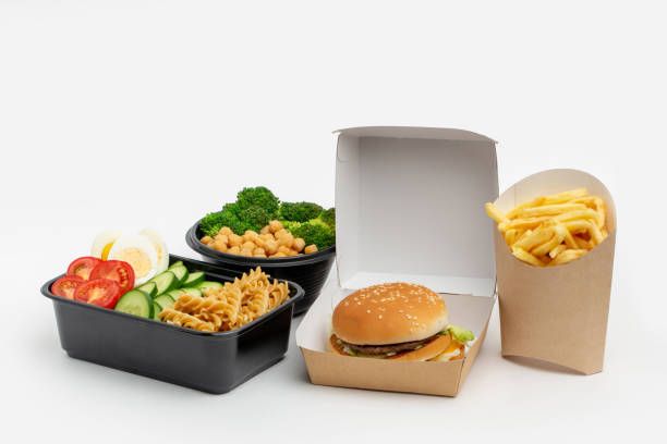 istock Fast food delivery, burger in paper dish 1338066905
