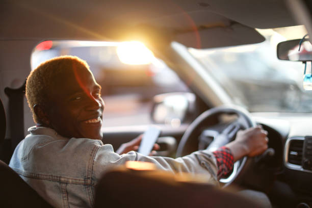 istock Car sharing service driver waiting for his passenger. 1338072726