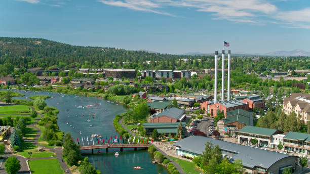 istock Summer Weekend in Bend - Aerial 1338118488