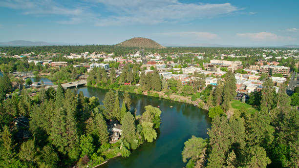 istock Bend, Oregon on Summer Afternoon - Aerial 1338118715