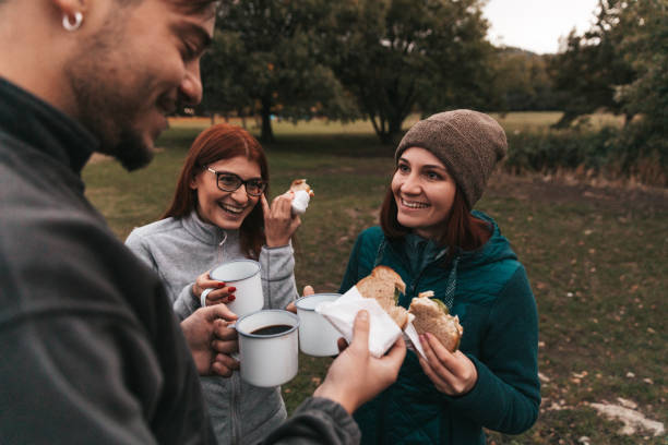istock Hiking Coffee break in mountain 1338203887