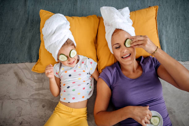 istock Mother and daugther at home 1338232661