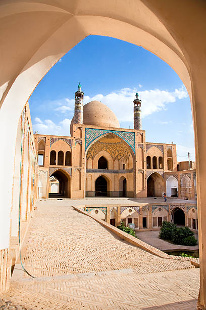 istock Agha Bozorg  school and mosque in Kashan 133829091