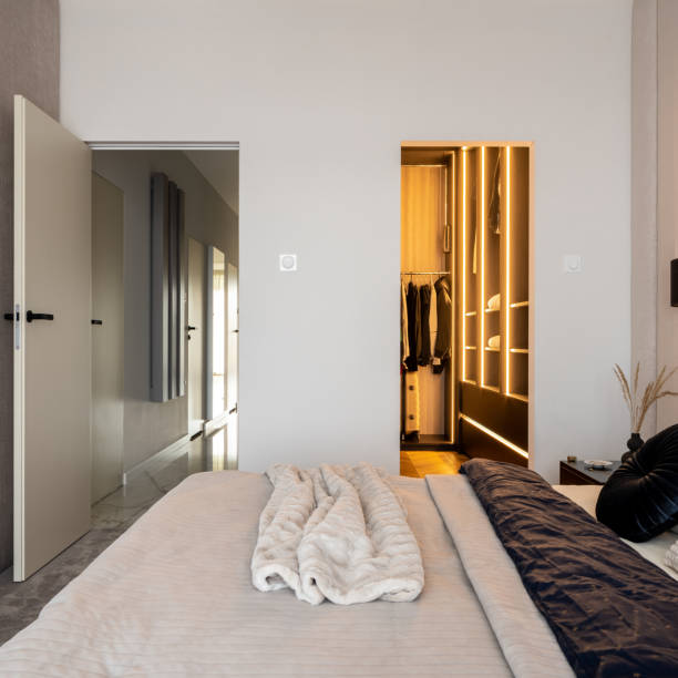 istock Spacious bedroom with walk in closet 1338350481