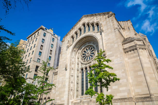 istock Temple Emanu-El in New York 1338453256