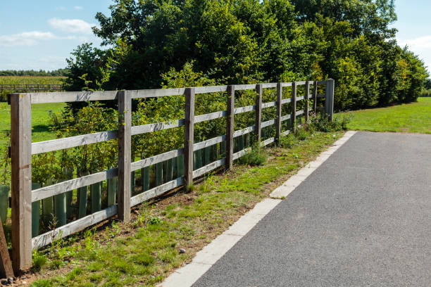 istock Wooden Fence 1338456240