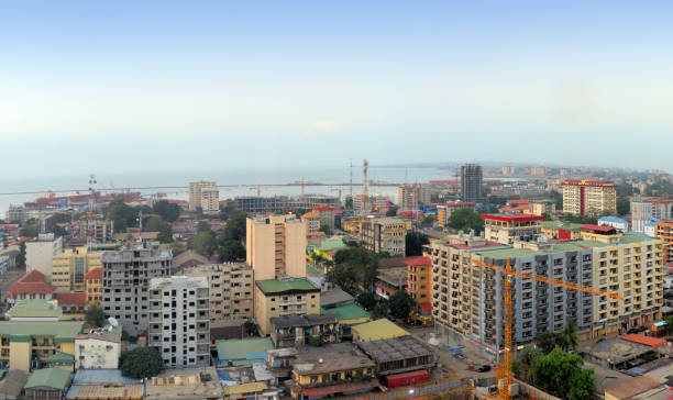 panorama de la ville de conakry - péninsule de kaloum, guinée - guinée photos et images de collection