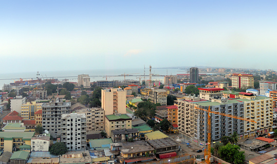 Gonakry, Guinea: panorama of the city center (Kaloum) and the Atlantic - central avenues and boulevards skyline - Kaloum is an urban sub-prefecture in the Conakry Region of Guinea and one of five in the capital Conakry. Kaloum includes the city centre of Conakry. Tombo Island.