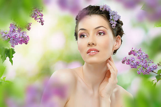 istock girl with lilac 133846125