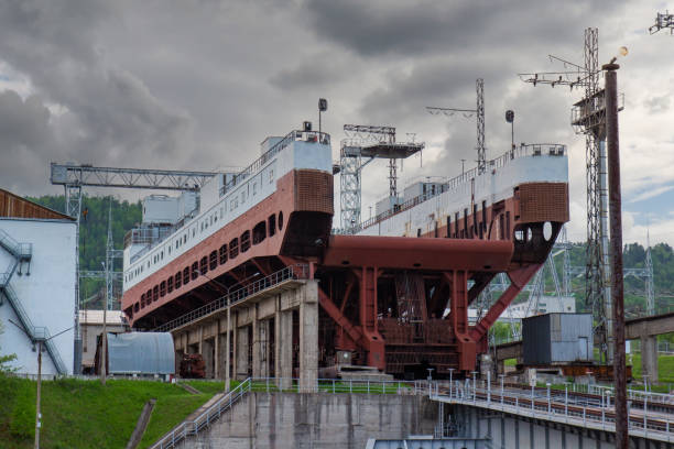 Krasnoyarsk ship lift, Russia Ship lift of Krasnoyarsk hydroelectric power station. Industrial background krasnoyarsk krai photos stock pictures, royalty-free photos & images
