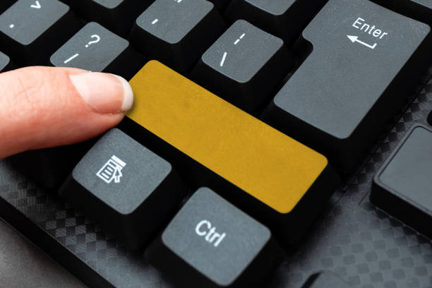 istock Typing Device Instruction Manual, Posting Product Review Online, Troubleshooting Equipments, Modern Tool, Global Connections, Data Process, Learning New Things 1338514052