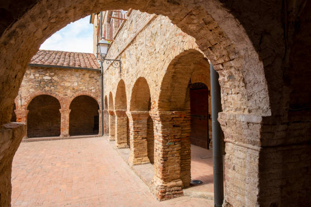 istock medieval village in Tuscany 1338525475