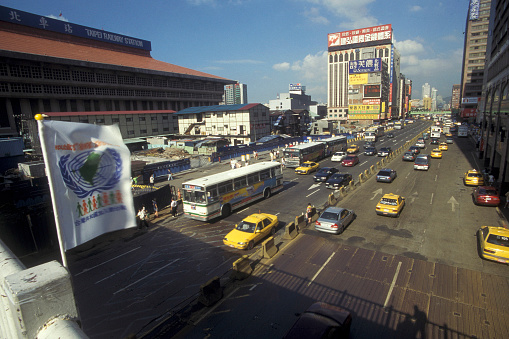 a mainroad in the city centre of Taipei in Taiwan of East Aasia.   Taiwan, Taipei, May, 2001