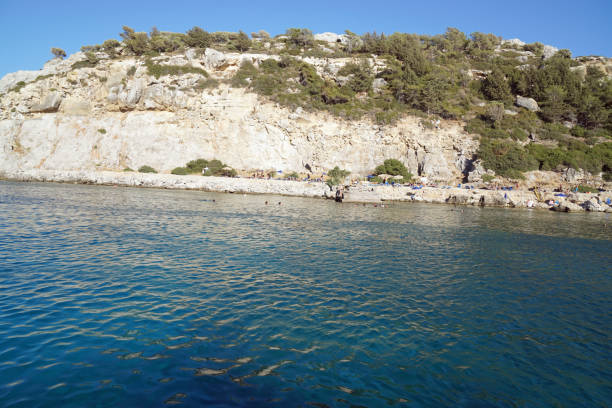 paisaje en la isla de rodas en grecia - 7583 fotografías e im�ágenes de stock