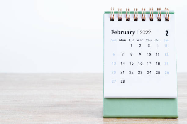 istock February 2022 desk calendar 1338668185