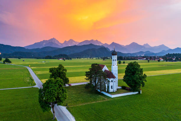 schwangau, alemanha. - st colomans church - fotografias e filmes do acervo