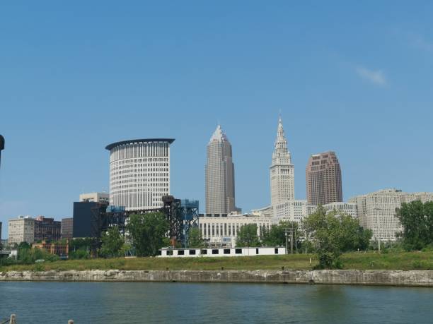 istock Cleveland Ohio skyline 1338743683
