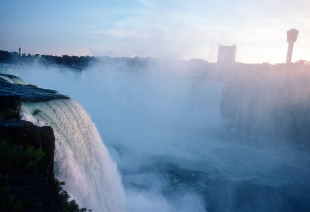 istock Niagara Falls - American Falls at the Edge - 1994 1338779220