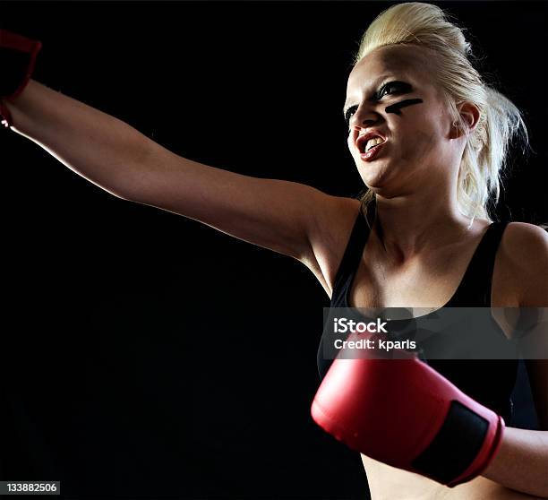 Foto de Boxe Feminino e mais fotos de stock de 20 Anos - 20 Anos, Adulto, Agressão