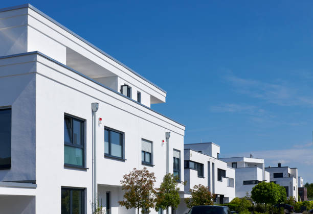 istock Contemporary white houses 1338869656