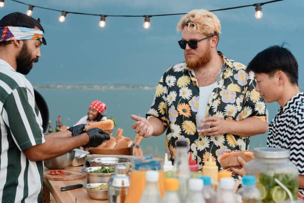 istock People buying hot dogs 1338884698