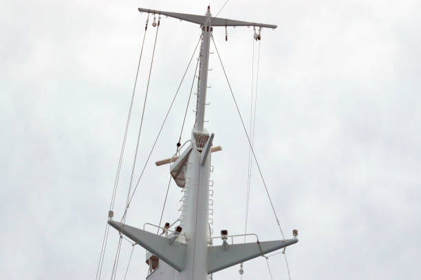 center mast of a cruise ship