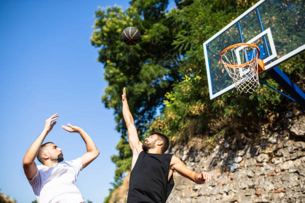 istock Street basketball 1338913172