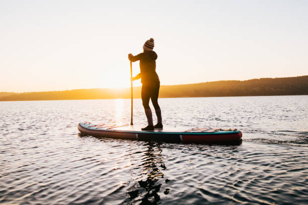 istock Morning Paddleboard Session in The Pacific Northwest 1338923483