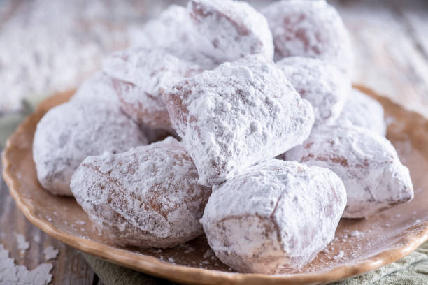 buñuelos - creole food food studio shot nobody fotografías e imágenes de stock