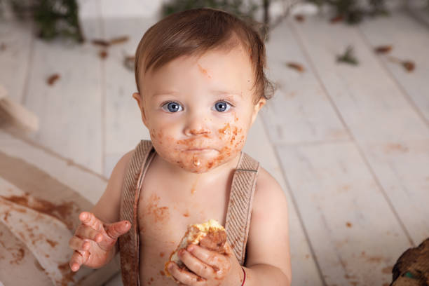 istock One year old baby´s birthday 1338944385
