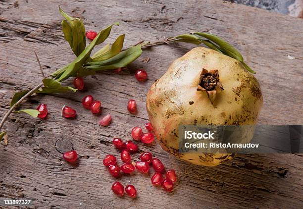 Romã - Fotografias de stock e mais imagens de Antioxidante - Antioxidante, Bebida, Citrino