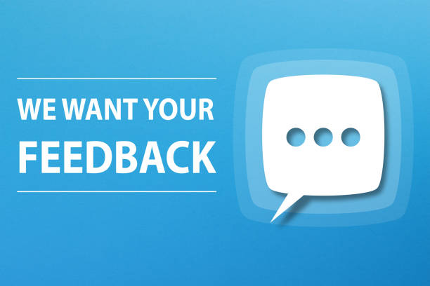 concetto we want your feedback con fumetto su sfondo blu - desire foto e immagini stock