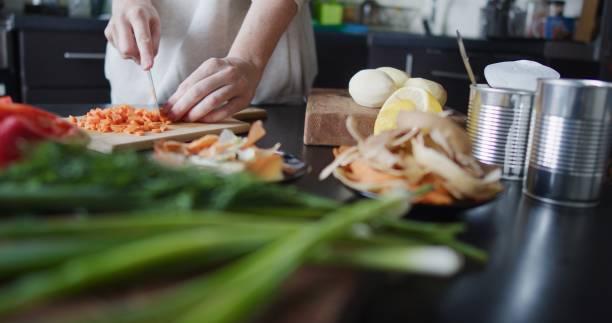 istock Making and serving vegetable soup in domestic kitchen 1339060951