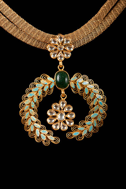 istock Close up of diamond necklace 133906652