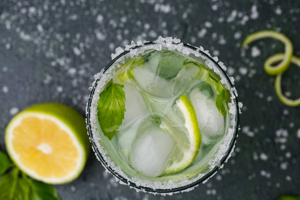 istock Summer fresh cocktails 1339068390
