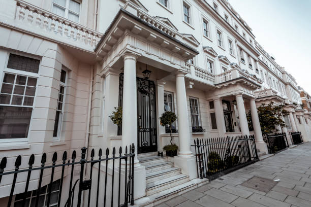 istock Typical townhouses in Belgravia 1339079646